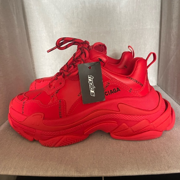 Balenciagas womens size 7 - Picture 4 of 5